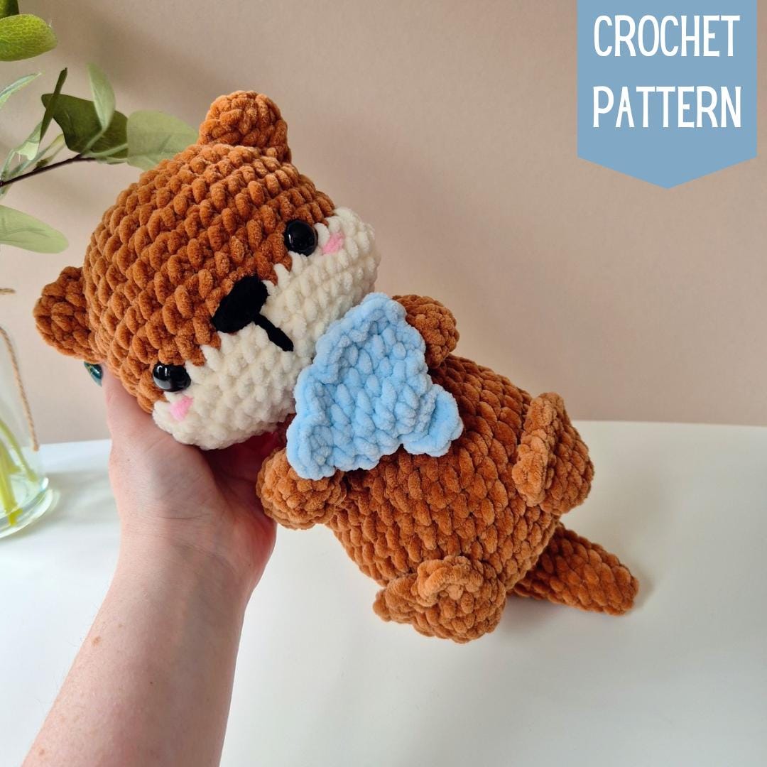 Luna the Otter - Crochet Pattern