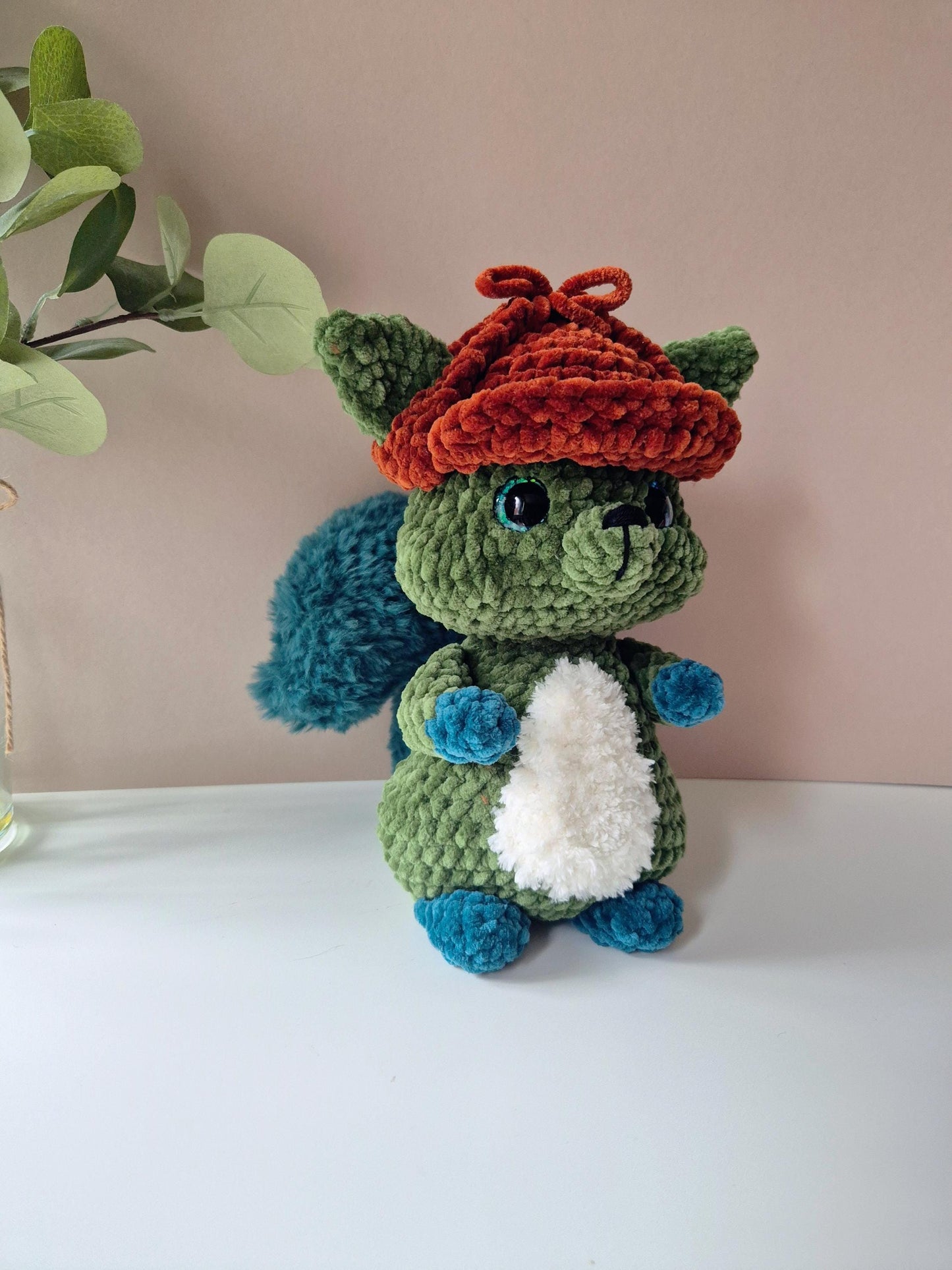 Holmes the Squirrel - Crochet Pattern