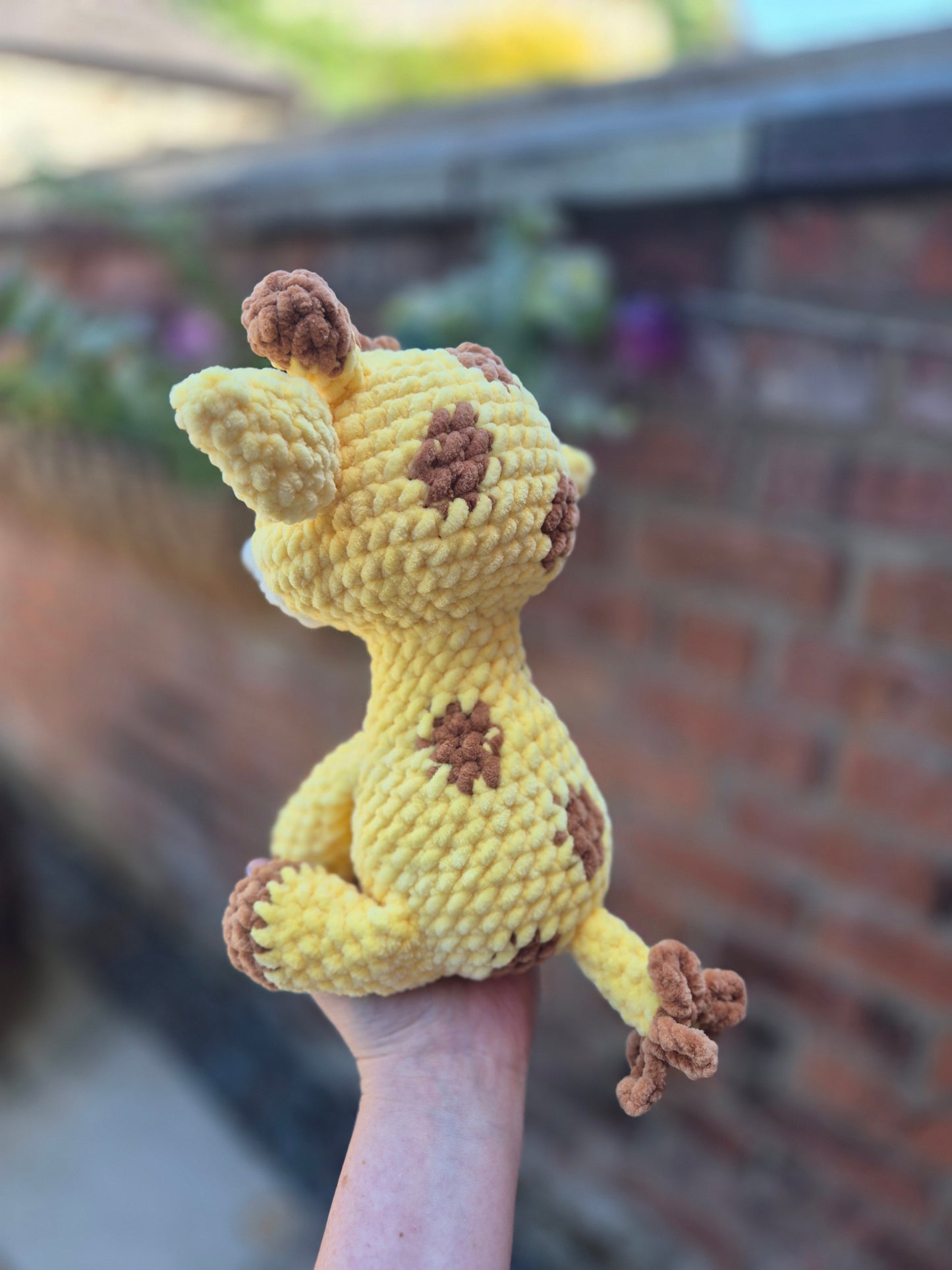 Rolo the Giraffe - Crochet Pattern